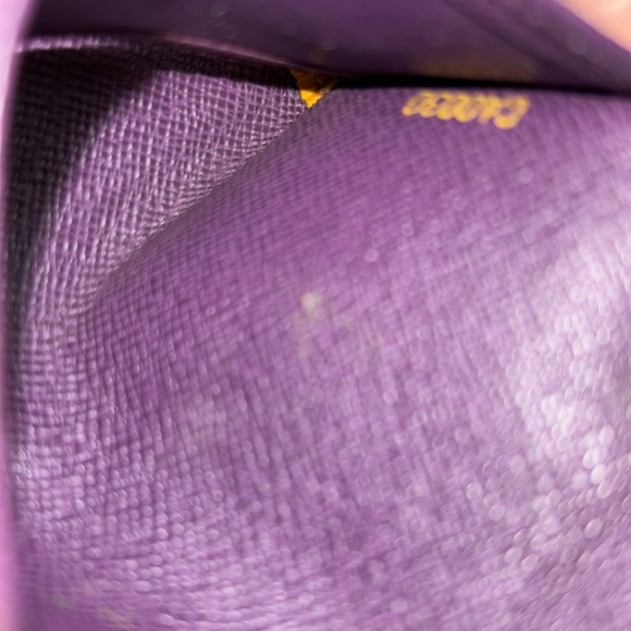 Louis Vuitton Epi Key Holder Guc - Picture 4 of 7